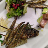 Amaranto's food