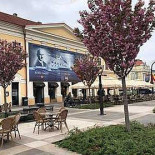 Le Tre Vele outside