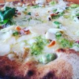 Pizzeria Petrarca 77 Nourriture
