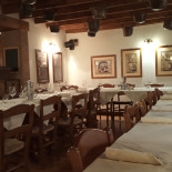 Pan E Vin Dentro