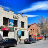 La Parada outside