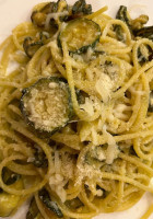 La Porta Accanto food