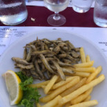 Chez Manuel food