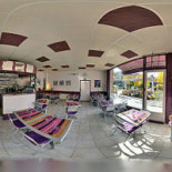 All'enoteca À l'intérieur