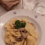 Vino E Cucina food