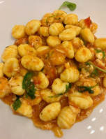 Sciach Tra food