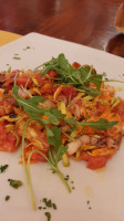 Sciach Tra food