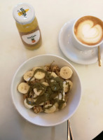 Lampadina Cafe food