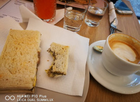 Lampadina Cafe food