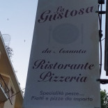 Settimo Outside