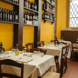 Parione À l'intérieur