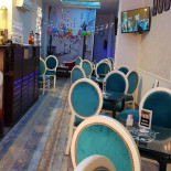 Mojo Cafe outside
