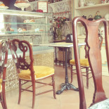 L'oeuf À l'intérieur