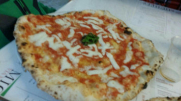 Pizzeria Michele Via Martucci food