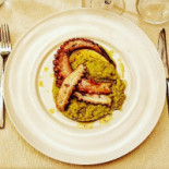 Trait D'union food
