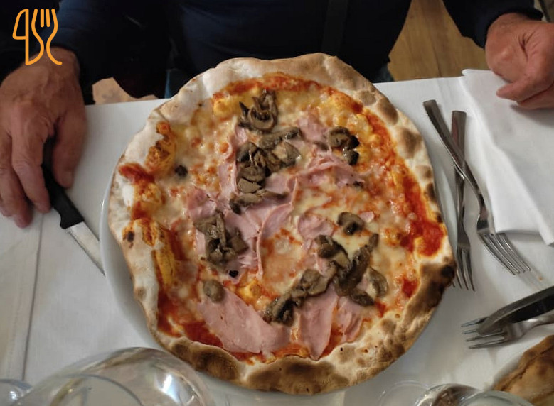 Il Pettirosso Comida