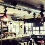 Osteria Del Pettirosso inside