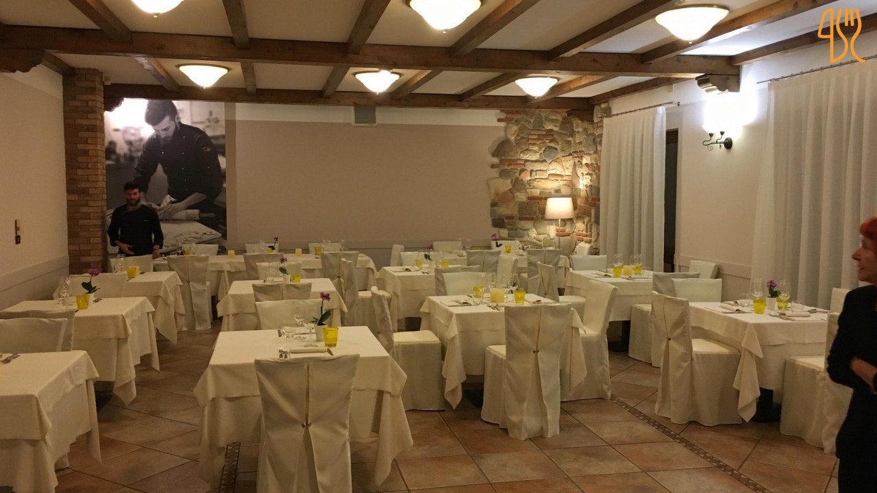 Keller L'osteria À l'intérieur