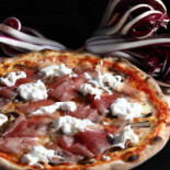 Pizzeria La Tavernetta food