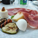 La Torre Dal Capitano Comida