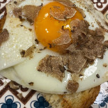 Lu Leo Comida