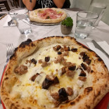 Al Pruneto Comida
