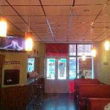 Glam Cafe Dentro