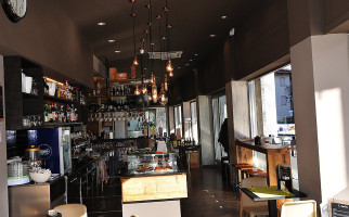 Silmo Caffe E Bottega inside