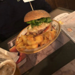Garage Pub Nourriture