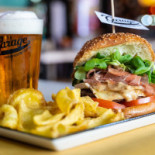 Garage Pub Nourriture