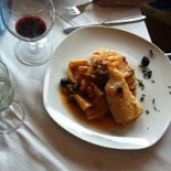 White Horse Comida