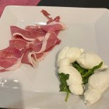 Trattoria Sarpi food