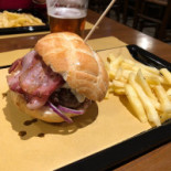 Al Trani Pub Comida