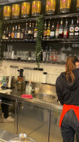 Lightcoffee&bistrot inside
