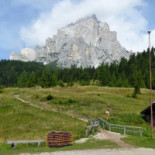 Rifugio Passo Duran C. Tomè outside