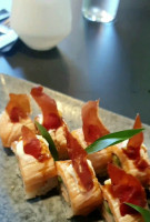 Suki Sushi Fusion food