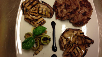 Via Di Fuga food