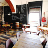 Epassachi À l'intérieur