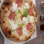 Pucci E Manella Comida