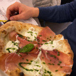 Pucci E Manella Comida