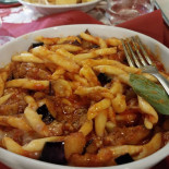 Villa Adua Comida