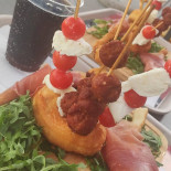 Mi' Ndujo Marconi Comida