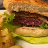 Trota Blu Comida