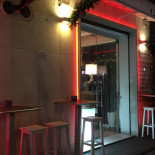 Tommy's Extérieur