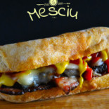 Mesciu Garage Comida