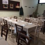 Amici House inside