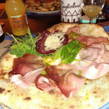 Antica Pizzeria Guglielmo food