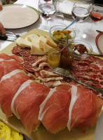 Agriturismo Taverna Cerreto drink