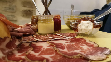 Agriturismo Taverna Cerreto food