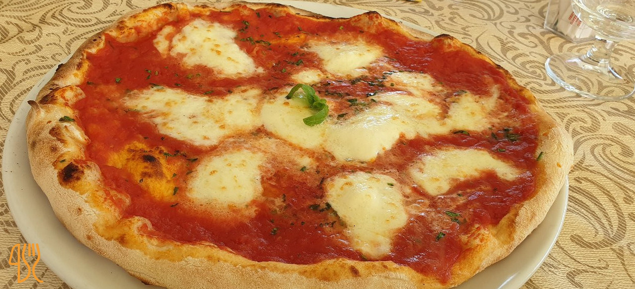 La Taverna Comida